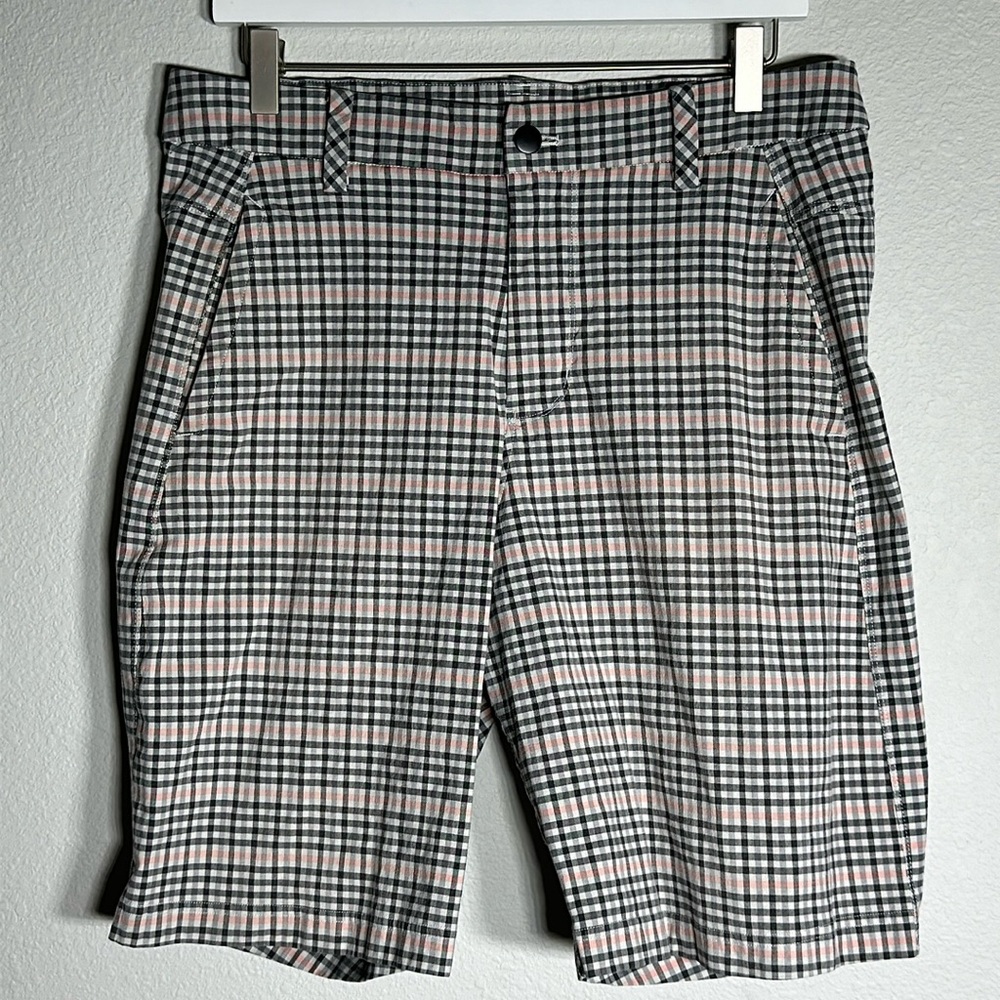 Mens Lululemon Black & Pink Plaid Shorts Size 34